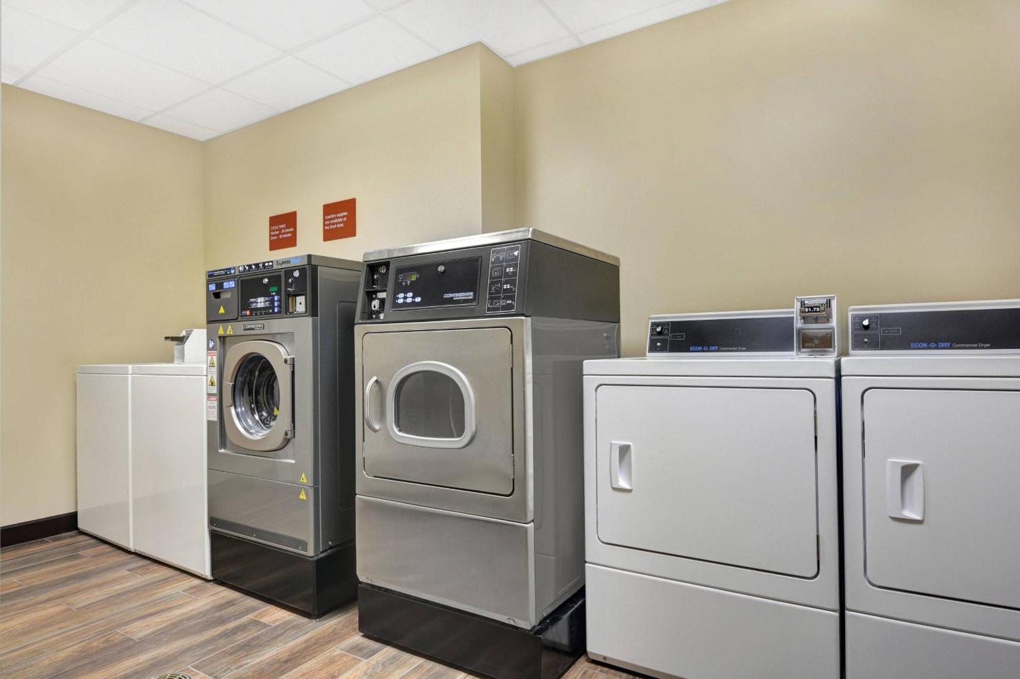Towneplace Suites By Marriott Sarasota/Bradenton West Esterno foto